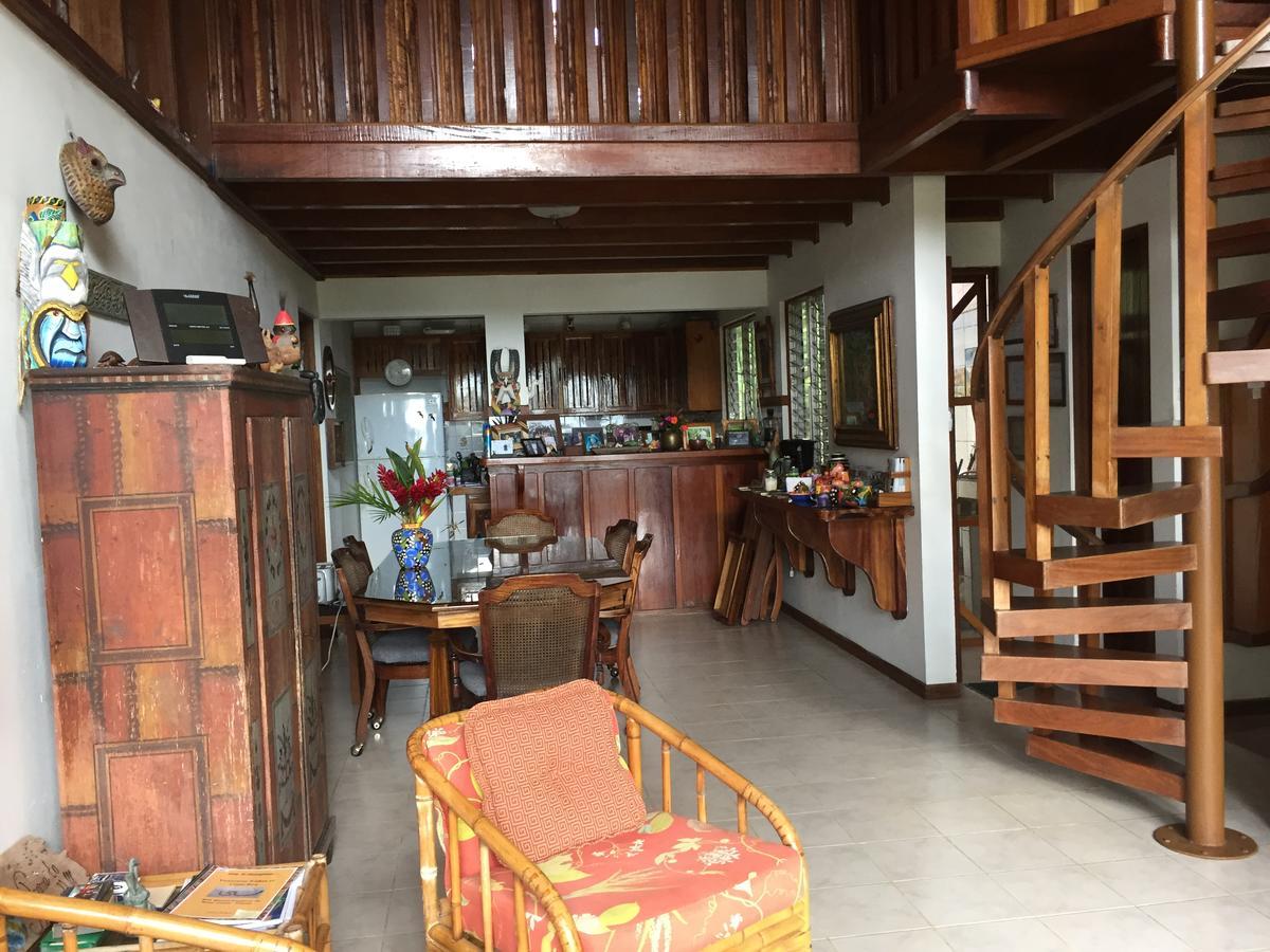 נובו ארנל Chalet Nicholas Bed & Breakfast מראה חיצוני תמונה